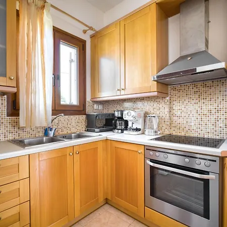Luxury Evans 4br Sleeps 8 Near