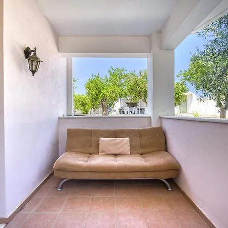 Luxury Evans 4br Sleeps 8 Near 科库宁