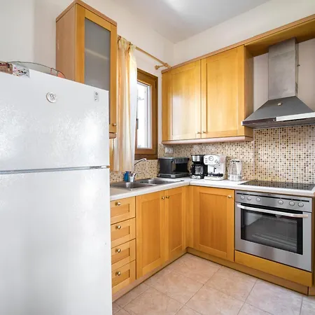 Luxury Evans 4br Sleeps 8 Near