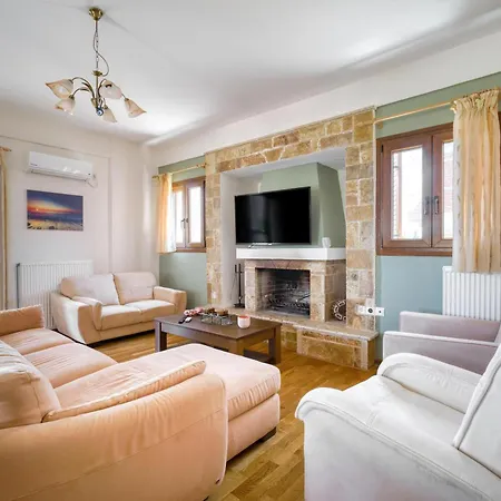 Luxury Evans 4br Sleeps 8 Near 빌라 Kokkónion