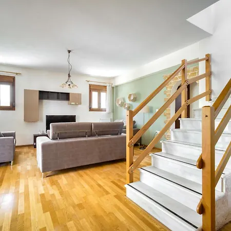 Luxury Evans 4br Sleeps 8 Near Kokkónion