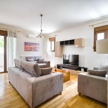 别墅 Luxury Evans 4br Sleeps 8 Near