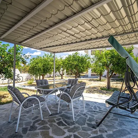 Luxury Evans 4br Sleeps 8 Near Villa *